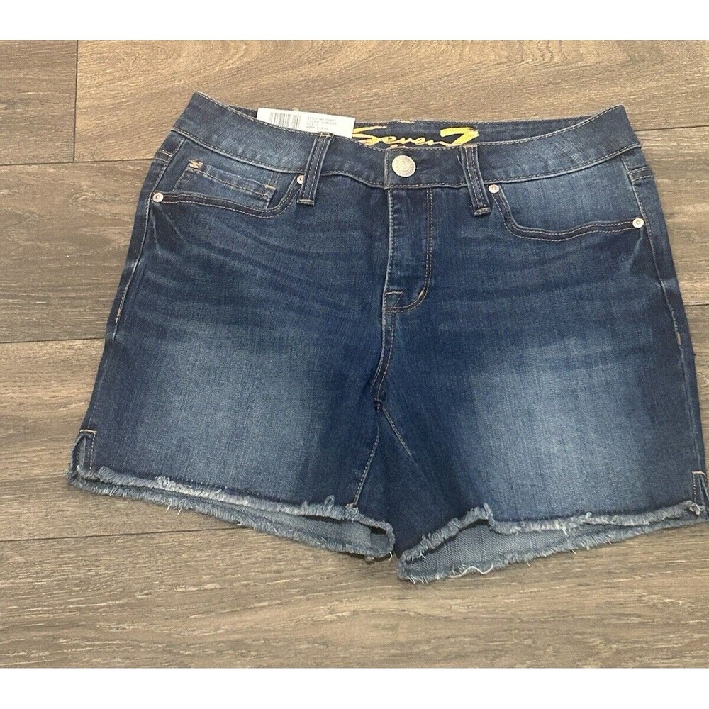 Seven7 Women's 5" Fray Hem Denim Weekend Short | Curious Color Size 4 Adult - Picture 2 of 9